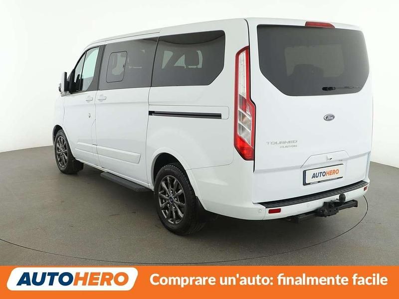 Usata Ford Tourneo Titanium 170 CV (125 kW) 2023 Bianco Monovolume