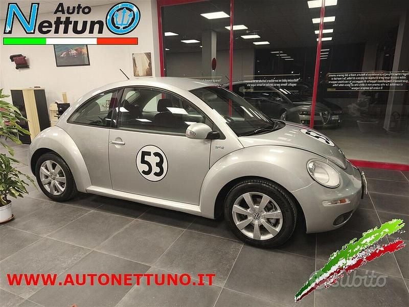 Usata VW New Beetle Edition 102 CV (75 kW) 2007 Grigio Utilitaria