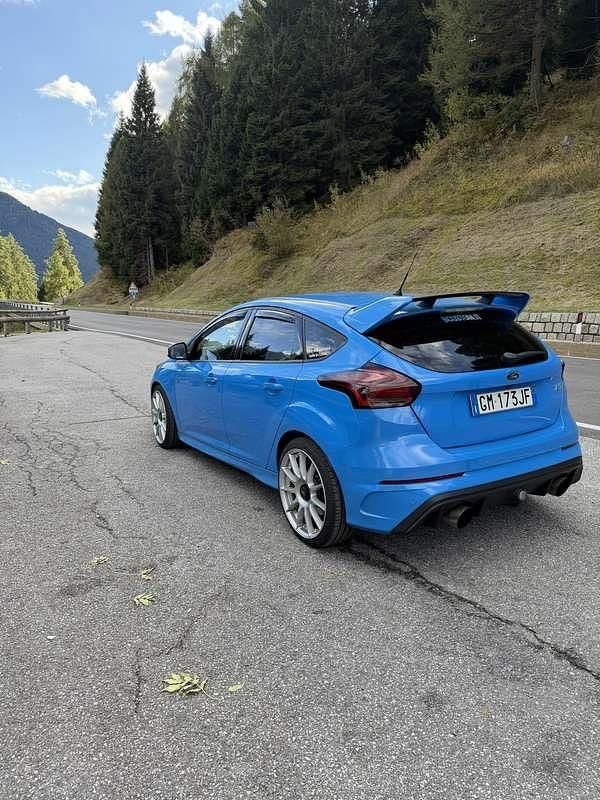 Usata Ford Focus RS 349 CV (256 kW) 2017 Blu/azzurro Coupé