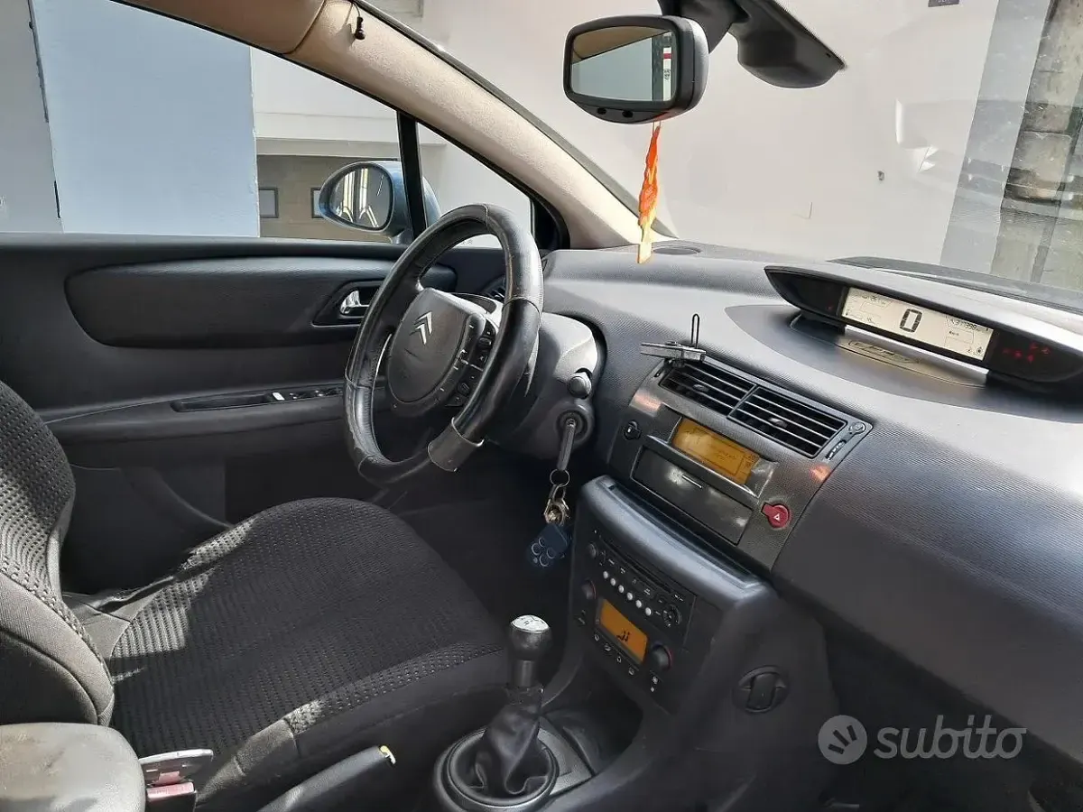 Usata Citroën C4 109 CV (80 kW) 2009 Grigio Berlina