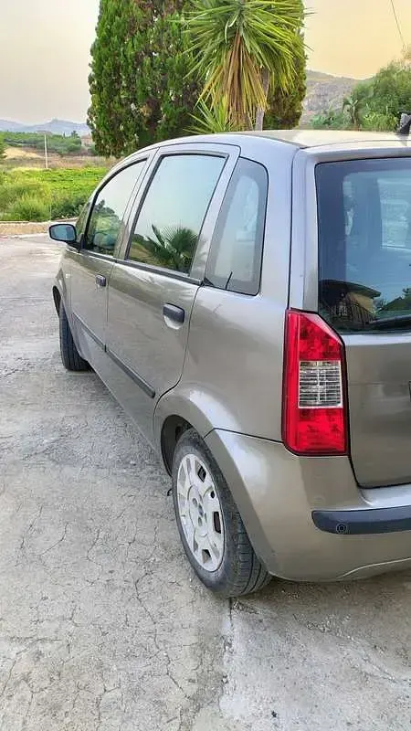 Usata Fiat Idea 90 CV (66 kW) 2007 Monovolume