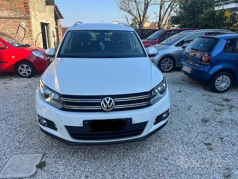Usata VW Tiguan S 140 CV (102 kW) 2015 Bianco SUV
