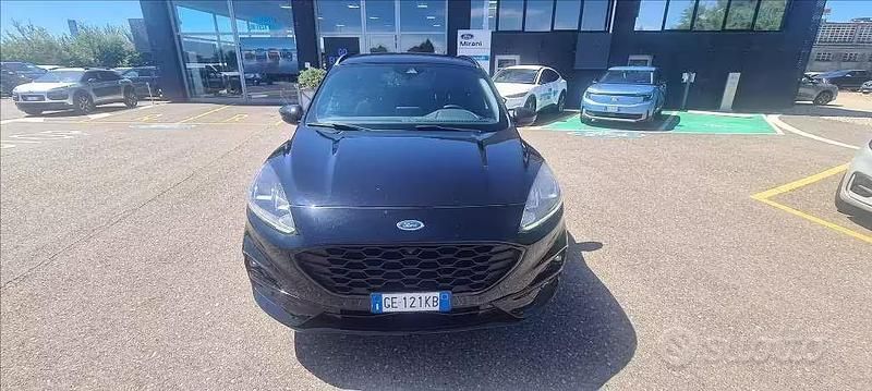 Usata Ford Kuga ST-Line 225 CV (165 kW) 2021 Nero SUV