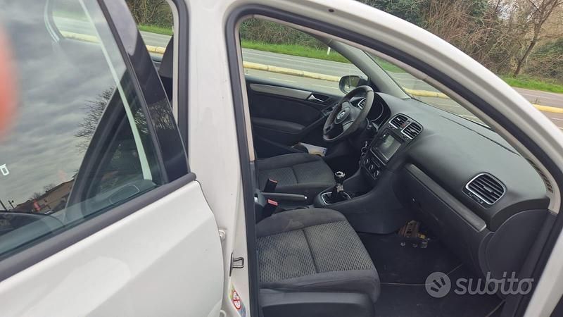 Usata VW Golf VII 105 CV (77 kW) 2012 Berlina
