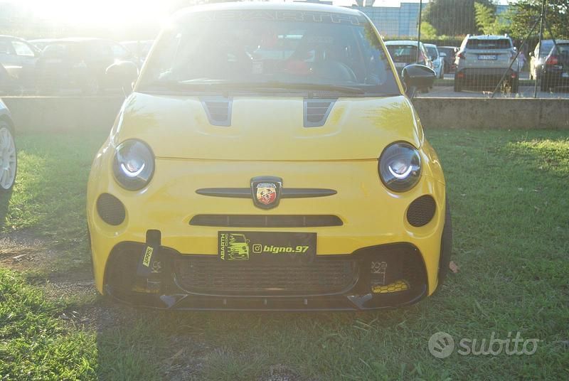 Usata Abarth 595 Turismo 165 CV (121 kW) 2018 Giallo Utilitaria