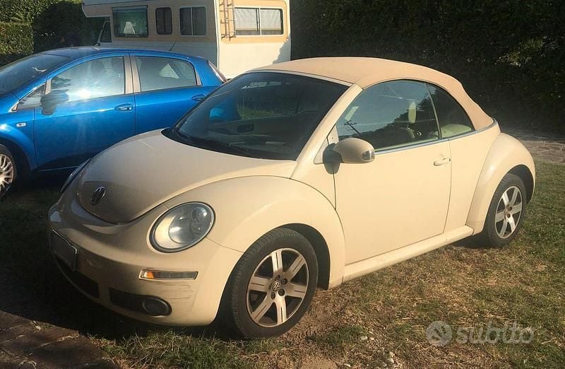 Usata 2010 VW Beetle Cabrio | 5000 € (Super prezzo) - Immagine 1/4