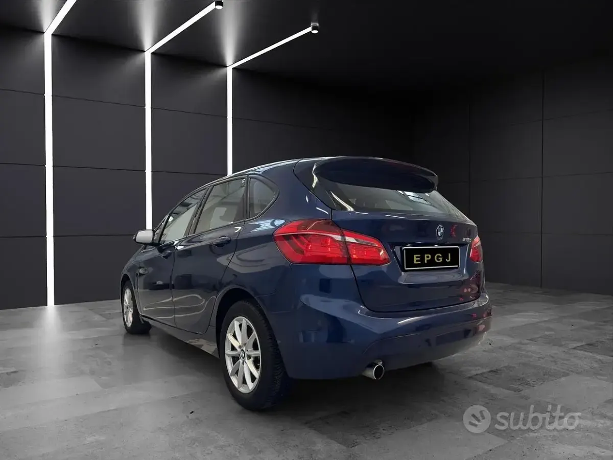 Usata BMW 218 Sport Line 150 CV (110 kW) 2014 Bluazzurro Coupé