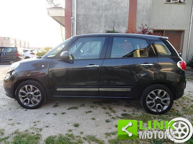 Usata Fiat 500L Lounge 120 CV (88 kW) 2016 Grigio Monovolume