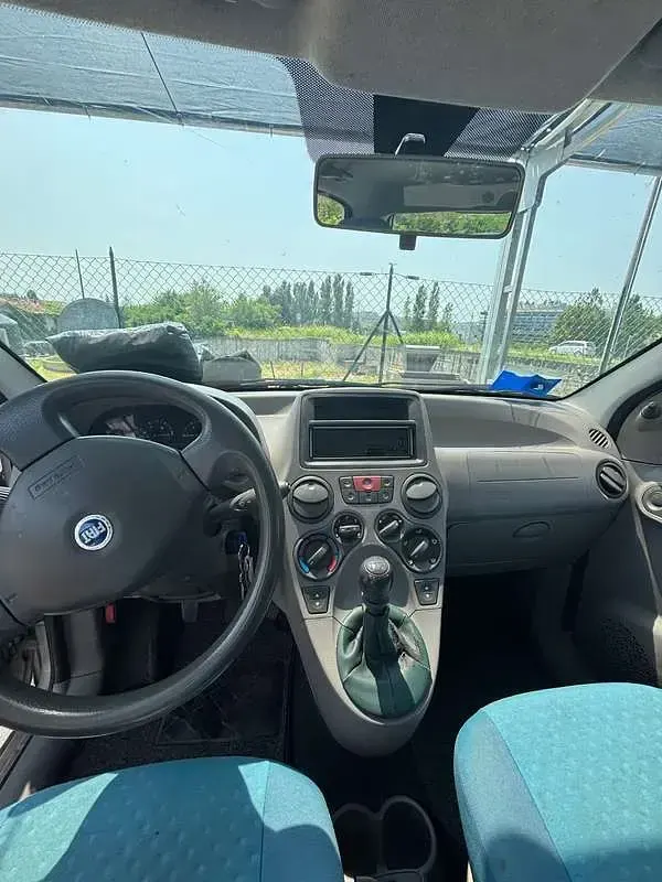 Usata Fiat Panda Dynamic 60 CV (44 kW) 2004 Argento Utilitaria