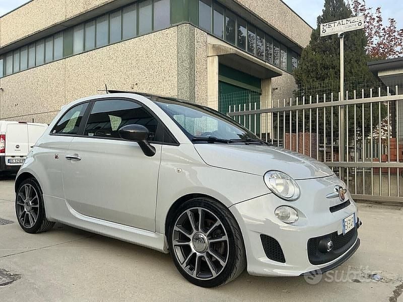 Usata Abarth 500 Custom 180 CV (132 kW) 2014 Grigio Berlina