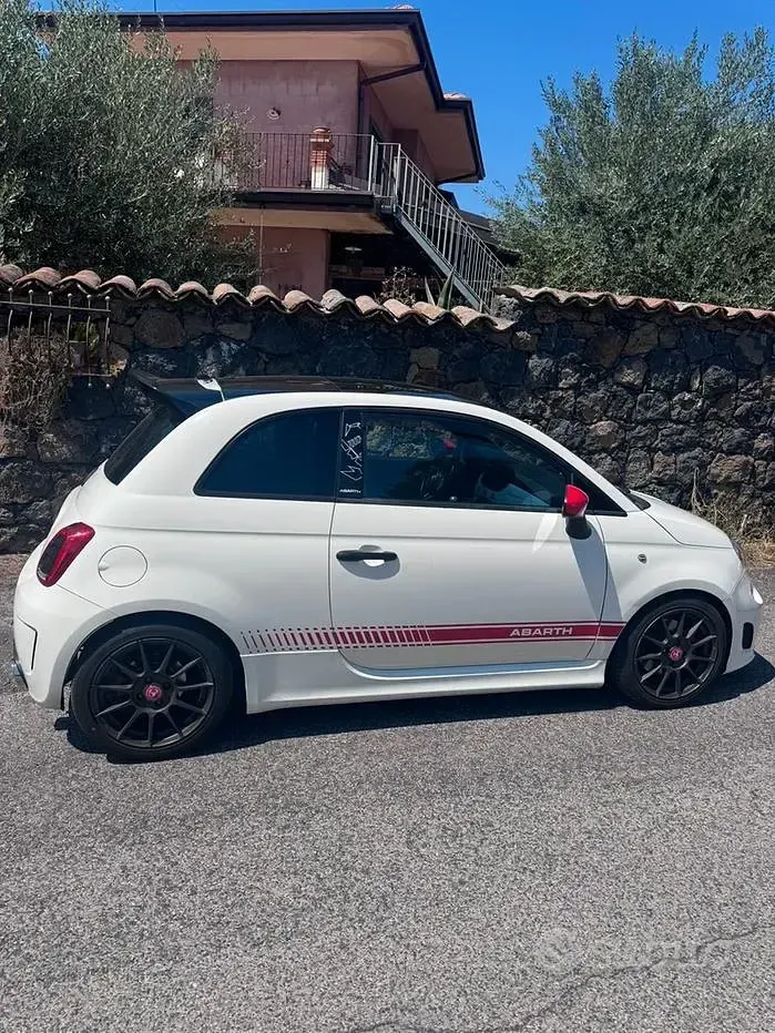 Usata Abarth 500 99 kW (135 CV) 2024 Bianco Berlina