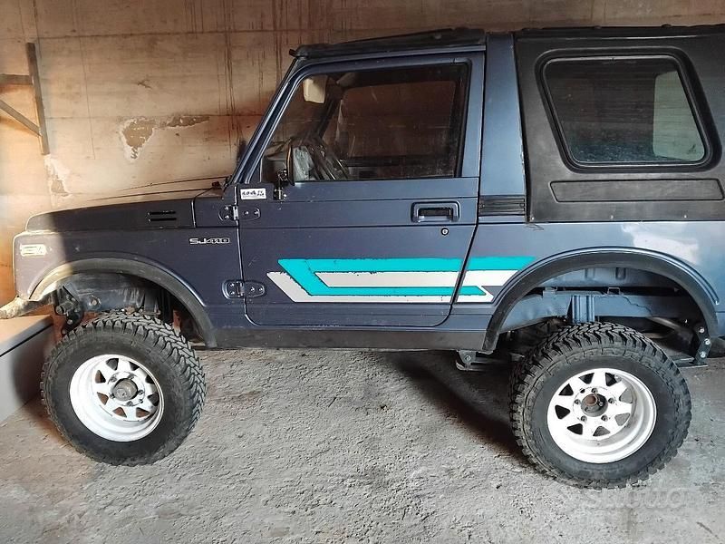 Usata Suzuki Samurai 1990 Blu SUV