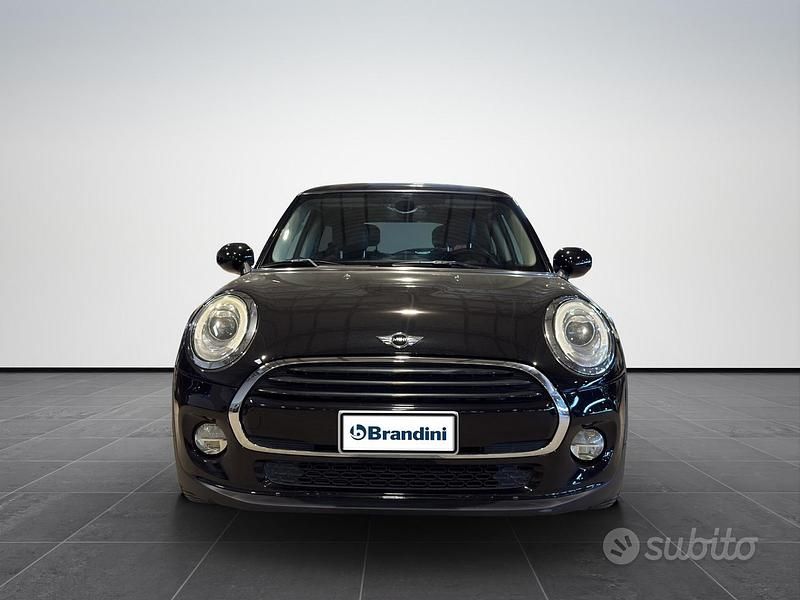 Usata Mini Cooper Hype 136 CV (100 kW) 2017 Nero Utilitaria