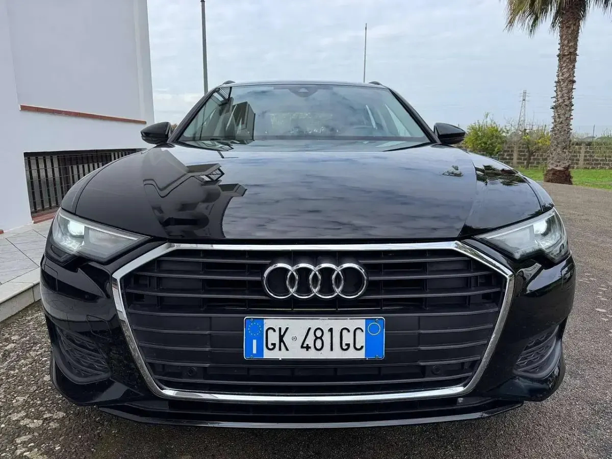 Usata Audi A6 Business 163 CV (119 kW) 2022 Nero Station wagon