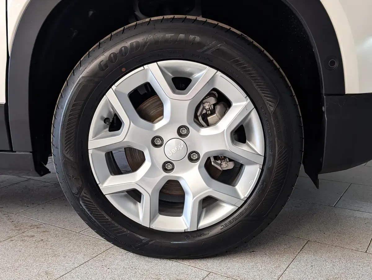Nuova Jeep Avenger Altitude 110 CV (80 kW) 2025 Bianco SUV
