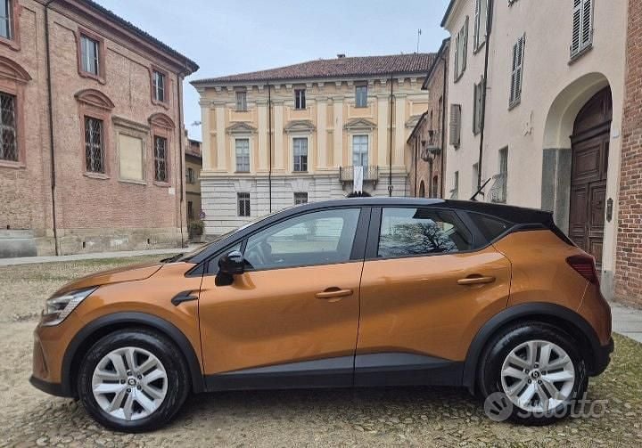 Usata Renault Captur Intens 101 CV (74 kW) 2022 SUV