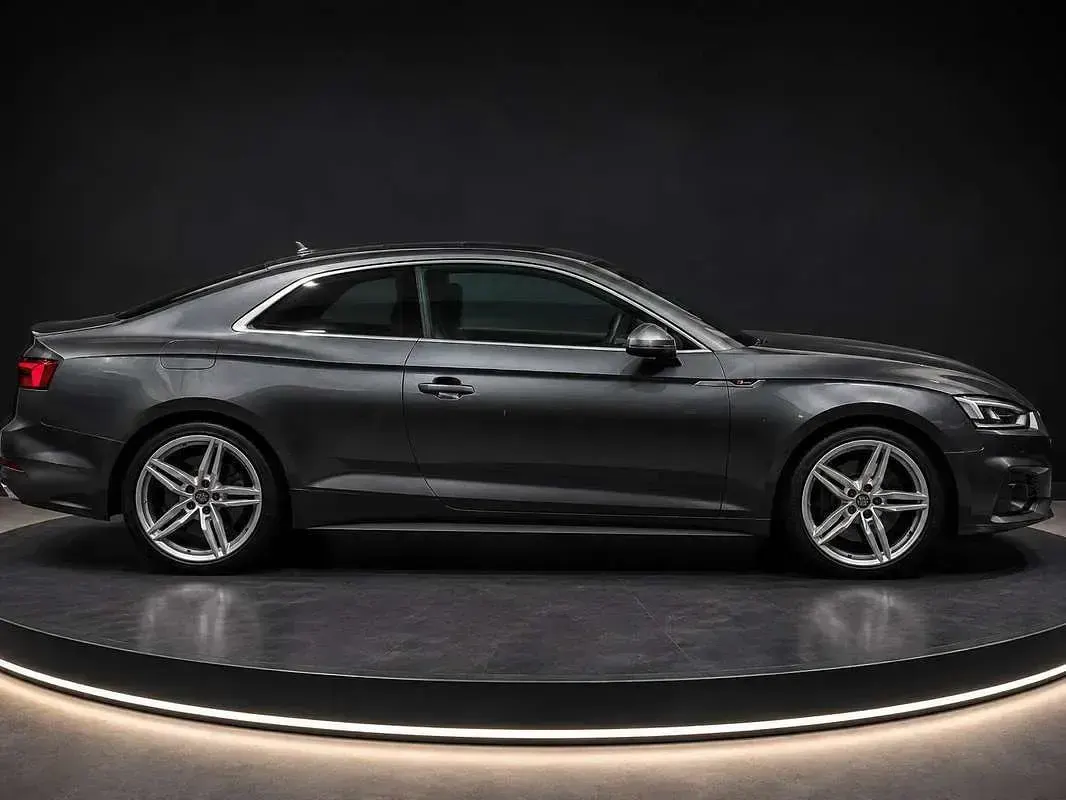 Usata Audi A5 Ambiente 190 CV (139 kW) 2016 Grigio Coupé