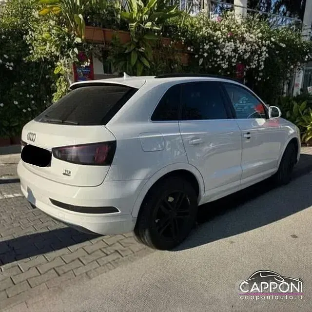 Usata Audi Q3 150 CV (110 kW) 2015 Bianco SUV