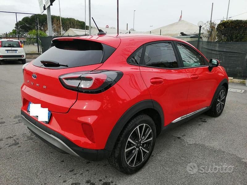 Usata Ford Puma Titanium 125 CV (91 kW) 2021 Rosso Berlina