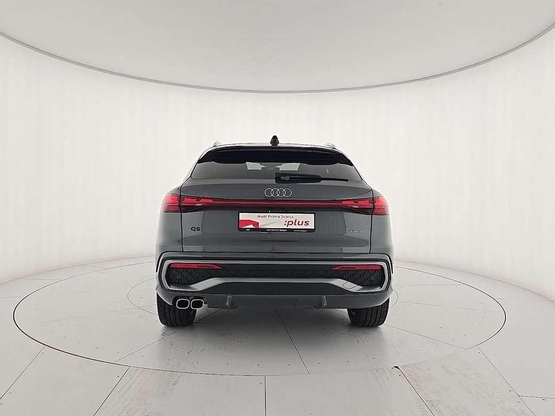 Usata Audi Q5 204 CV (150 kW) 2025 Grigio SUV