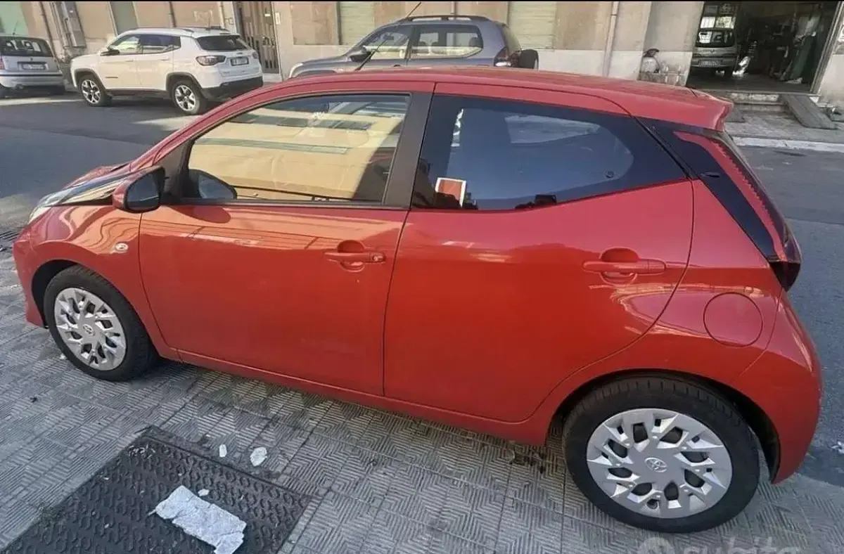 Usata Toyota Aygo X-cite 72 CV (52 kW) 2020 Utilitaria