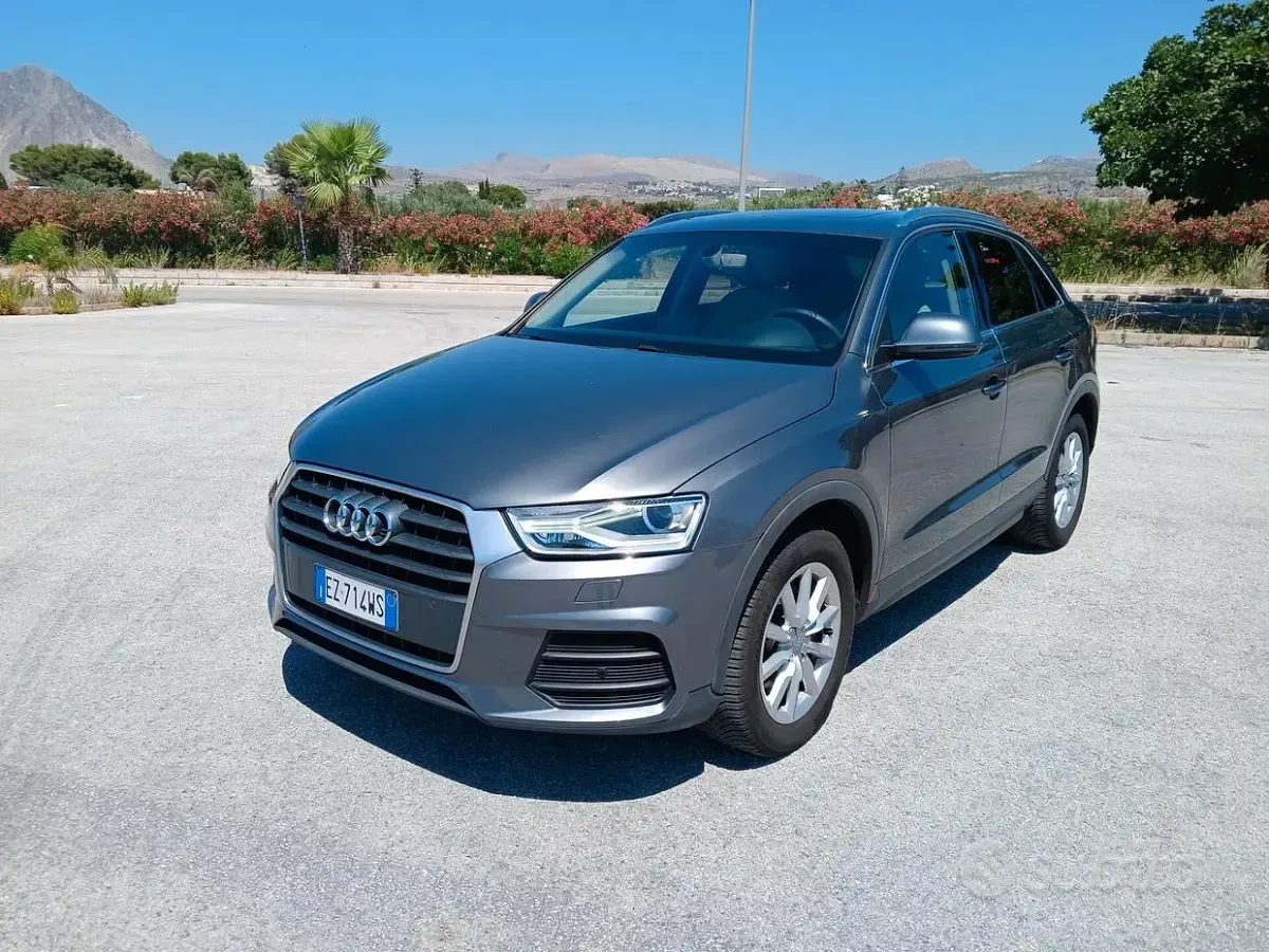Usata Audi Q3 120 CV (88 kW) 2015 Grigio SUV