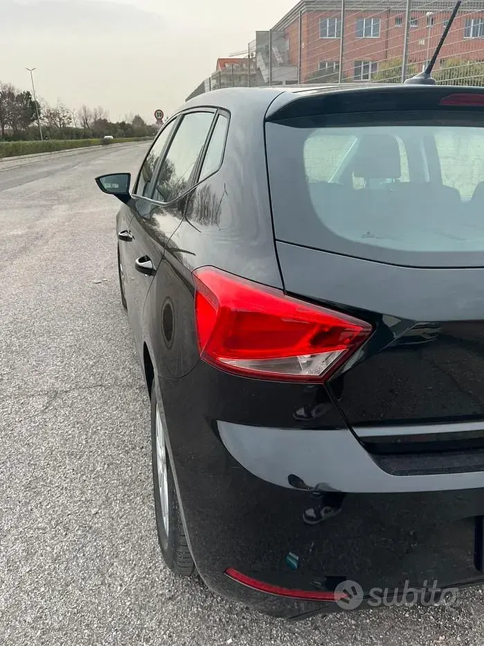 Usata Seat Ibiza Style 80 CV (58 kW) 2021 Nero Utilitaria