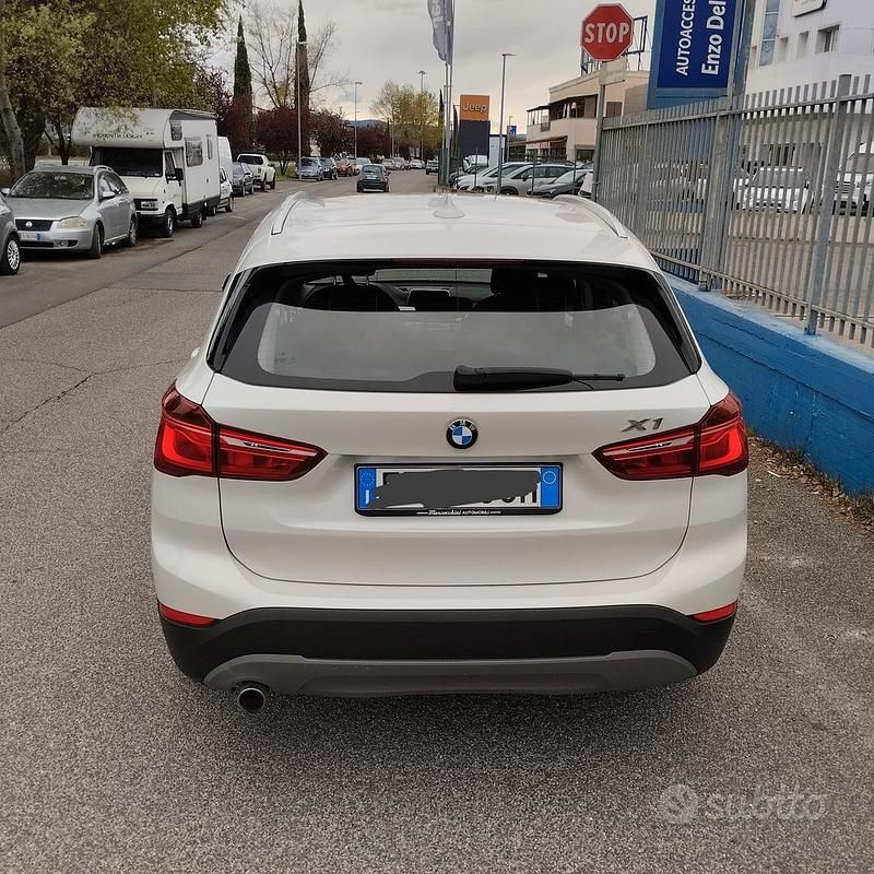 Usata BMW X1 Efficient Dynamics 116 CV (85 kW) 2016 Bianco SUV