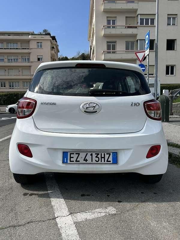 Usata Hyundai i10 65 CV (47 kW) 2015 Utilitaria