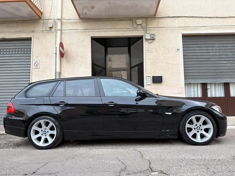 Usata BMW 320 M Sport 177 CV (130 kW) 2007 Nero Station wagon