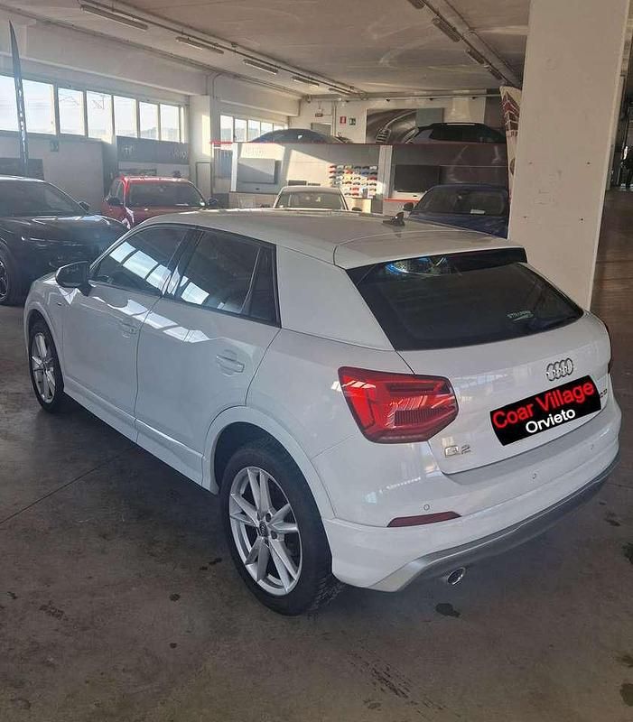 Begagnad Audi Q2 S-Line 116 HK (85 kW) 2018 Vit SUV