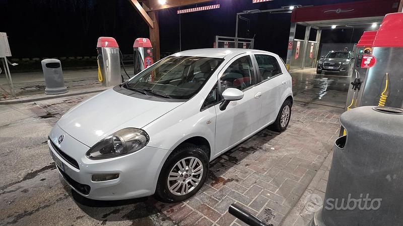 Usata Fiat Punto 2012 Bianco Utilitaria
