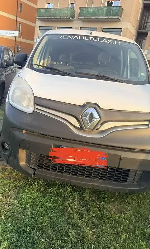 Usata Renault Kangoo 64 CV (47 kW) 2018 Monovolume