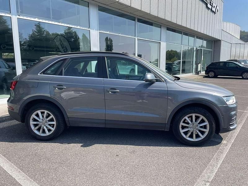 Usata Audi Q3 Design 150 CV (110 kW) 2015 Grigio daytona SUV