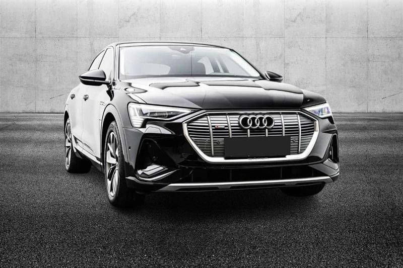 Usata Audi e-tron S-Line 300 kW (408 CV) 2022 Nero SUV