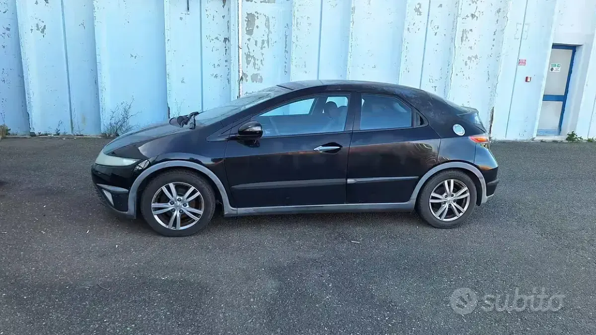 Usata Honda Civic 140 CV (102 kW) 2007 Nero Berlina