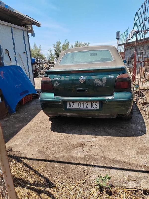 Verde Usata 1998 VW Golf Cabriolet Cabrio | 1200 € - Immagine 1/4