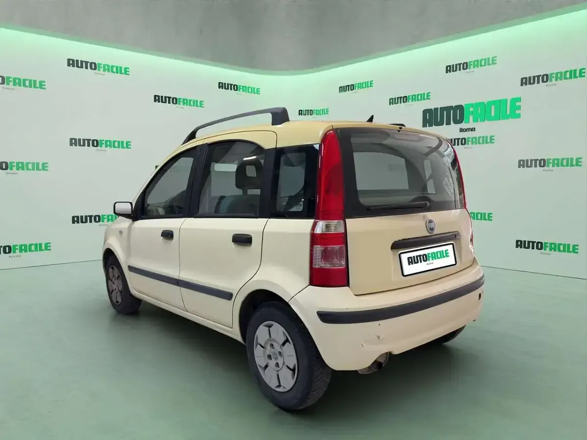 Usata Fiat Panda 54 CV (39 kW) 2004 Giallo Utilitaria