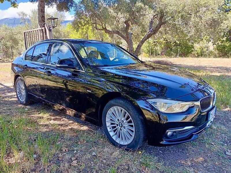 Usata BMW 318 Gran Turismo Luxury Line 150 CV (110 kW) 2017 Berlina