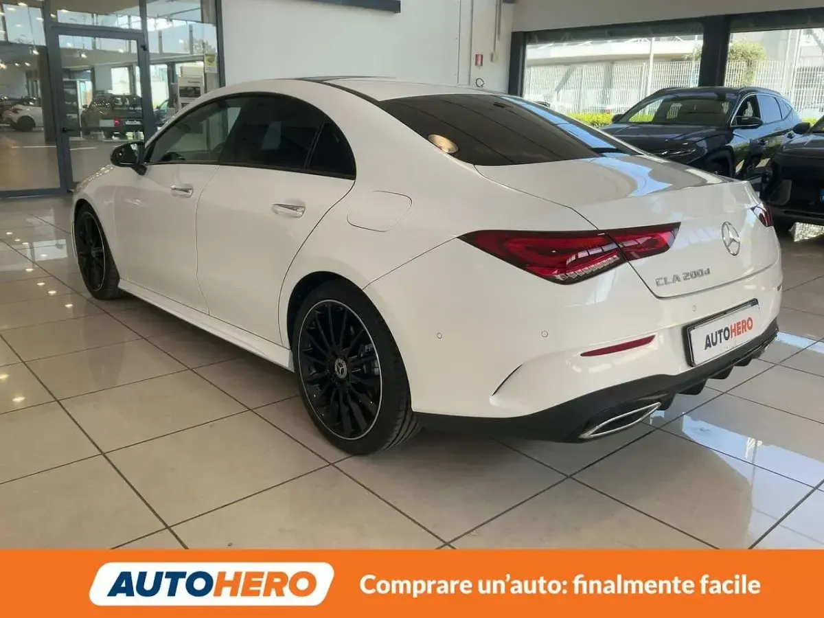 Usata Mercedes CLA200 AMG line 150 CV (110 kW) 2022 Bianco Coupé