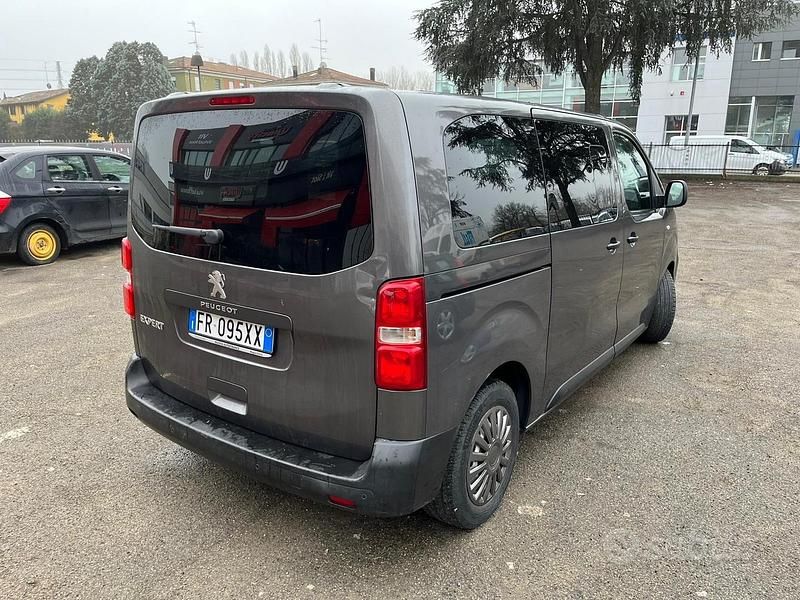 Usata Peugeot Expert 2018 Grigio Furgone