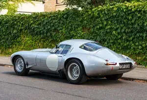 Usata Jaguar E-Type 344 CV (253 kW) 1962 Argento Coupé