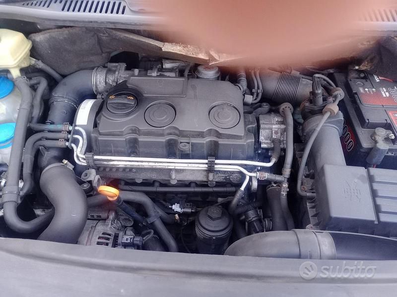 Usata VW Caddy Maxi 2010 Bianco Monovolume