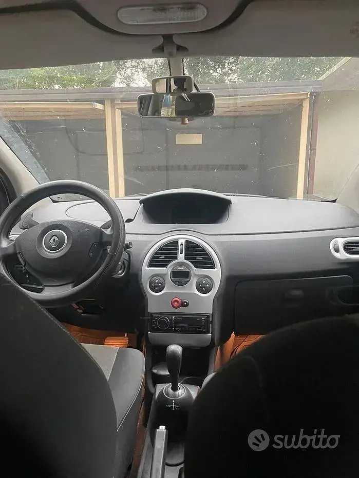 Usata Renault Modus 85 CV (62 kW) 2007 Grigio Monovolume