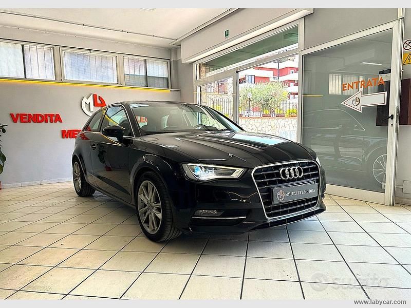 Nero Usata 2013 Audi A3 Ambition Tre volumi | 9500 € (Ottimo prezzo) - Immagine 1/4