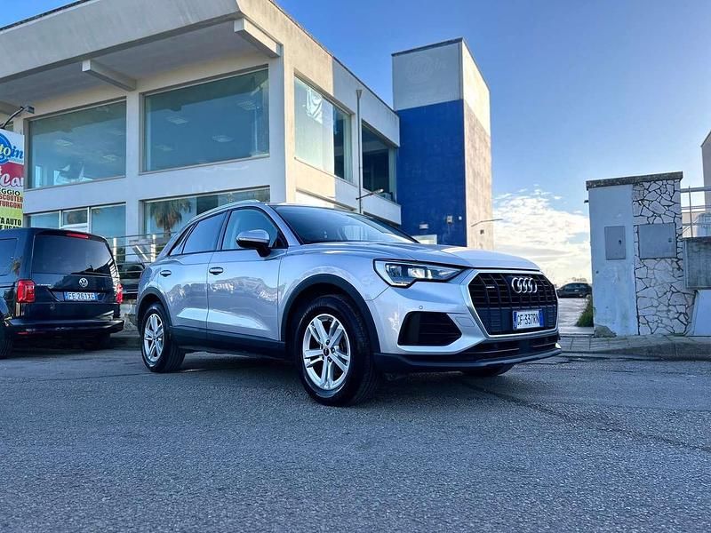 Usata Audi Q3 150 CV (110 kW) 2021 Argento SUV