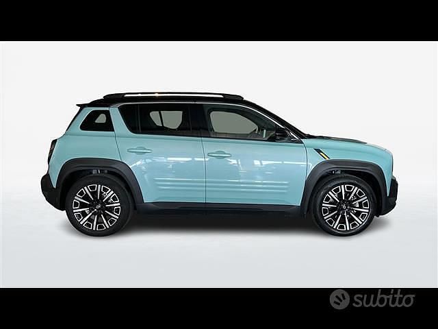 Nuova Renault 4 E-Tech Iconic 11 kW (15 CV) 2025 Azzurro SUV