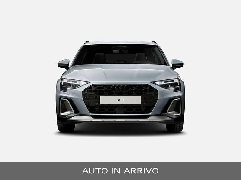 Nuova Audi A3 150 CV (110 kW) 2026 Grigio freccia perla Berlina