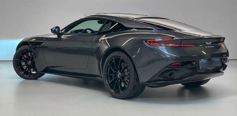 Usato 2020 Aston Martin DB11 4.0 Benzin 510 CV (120.000 €)
