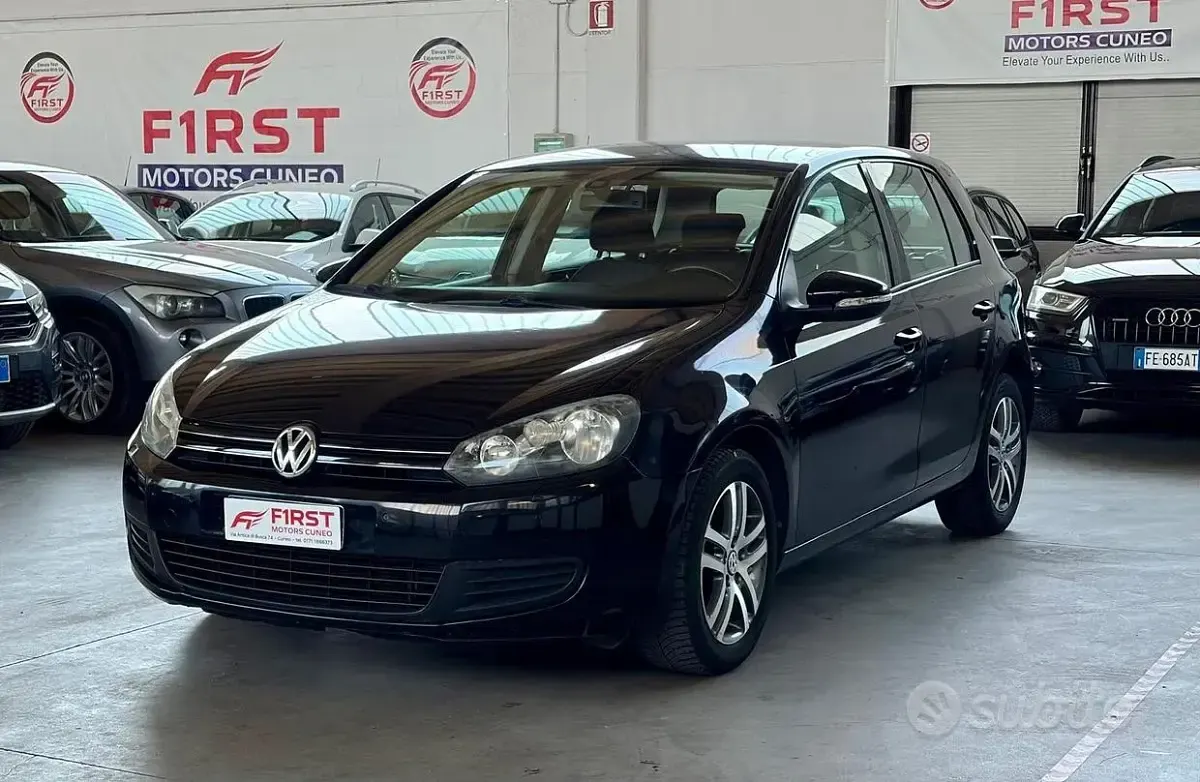 Usata VW Golf VI Highline 105 CV (77 kW) 2011 Nero Utilitaria